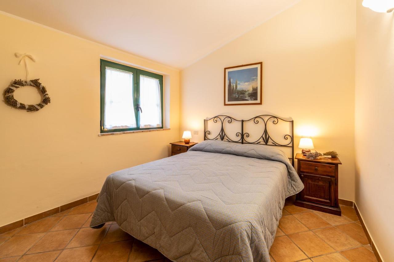 Agriturismo La Fonte Беваня Екстериор снимка