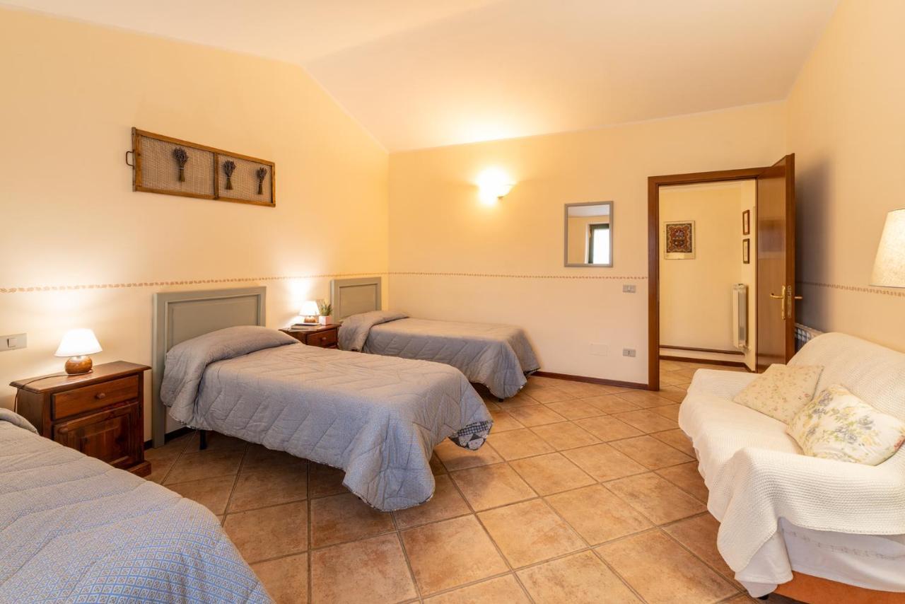 Agriturismo La Fonte Беваня Екстериор снимка