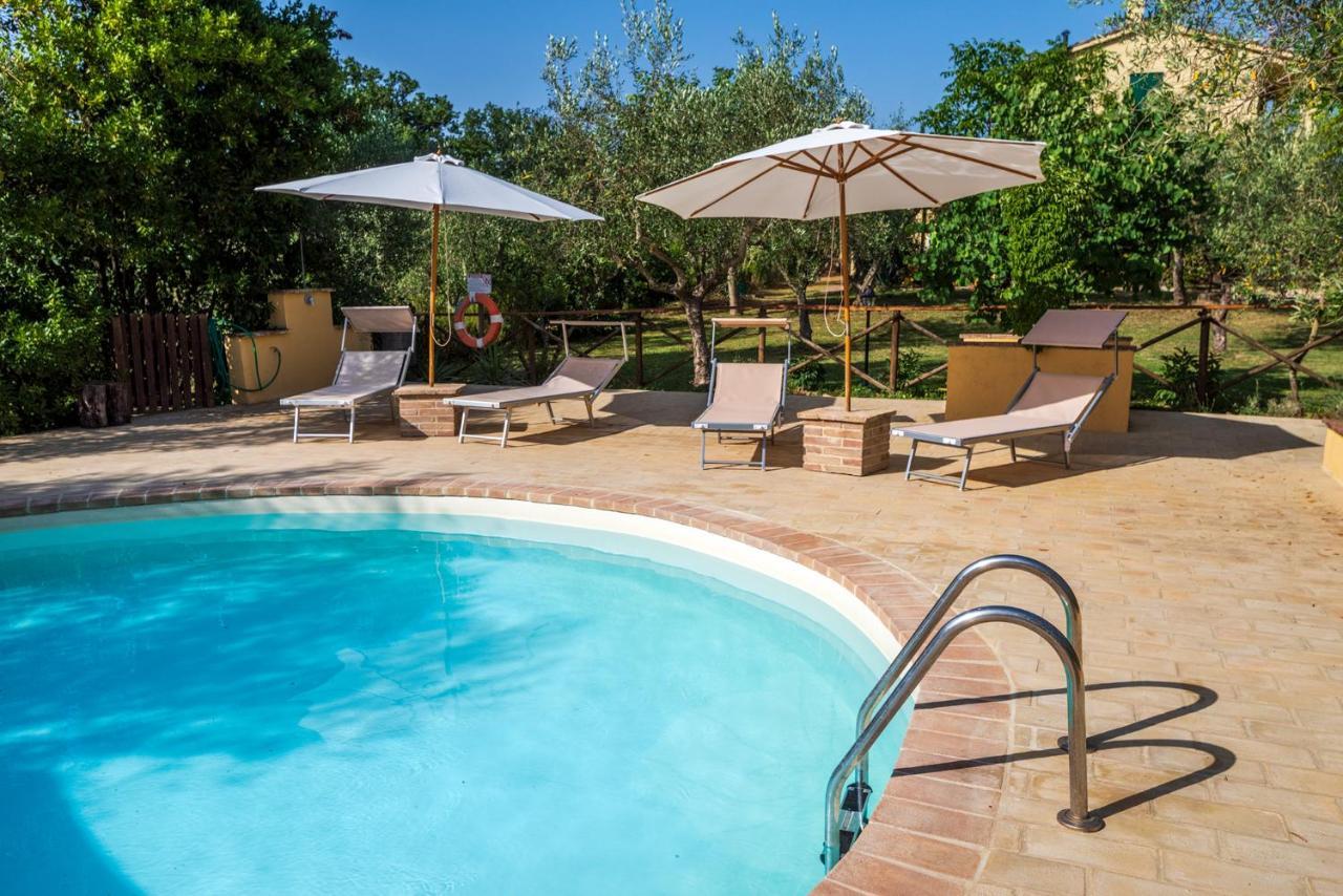 Agriturismo La Fonte Беваня Екстериор снимка