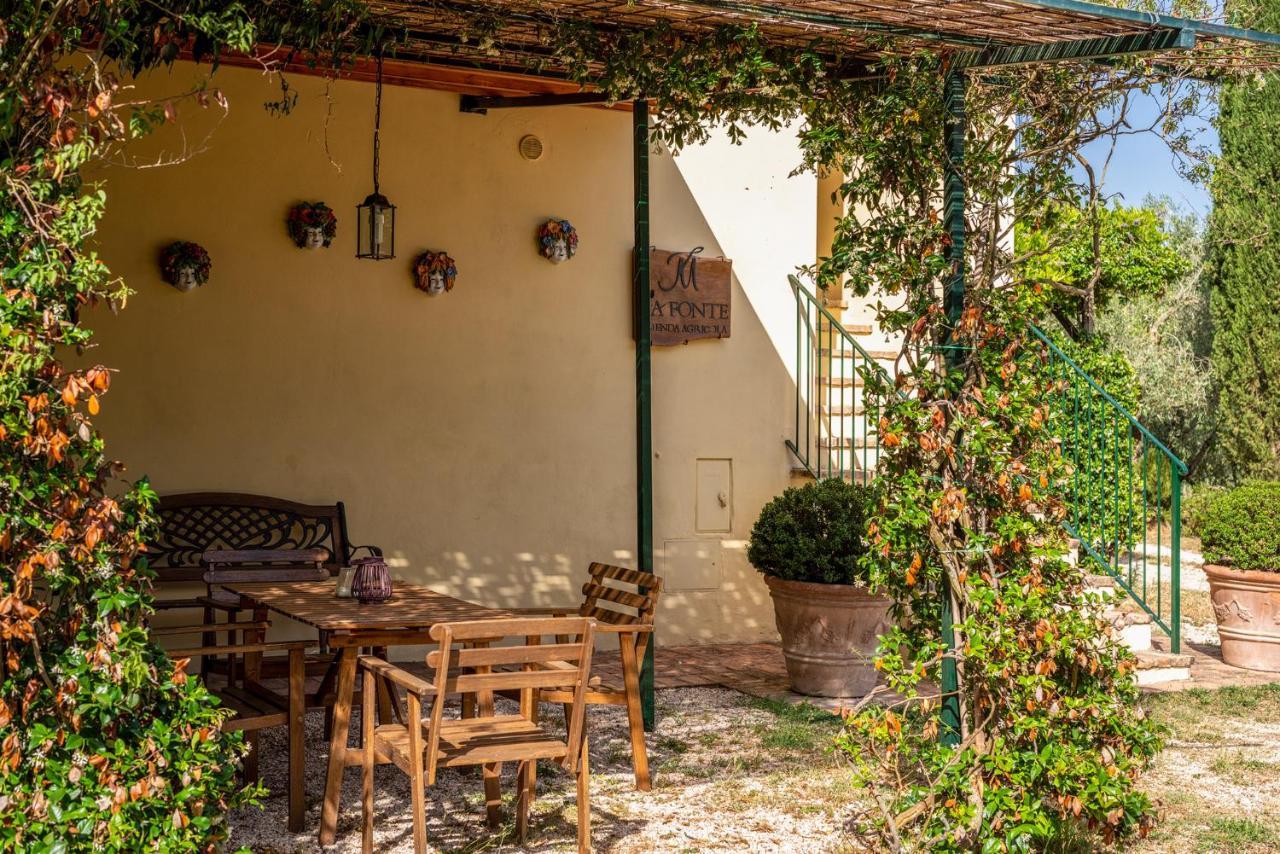 Agriturismo La Fonte Беваня Екстериор снимка